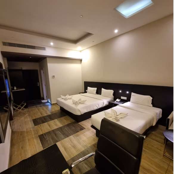 queeninn nagaiexclusive2